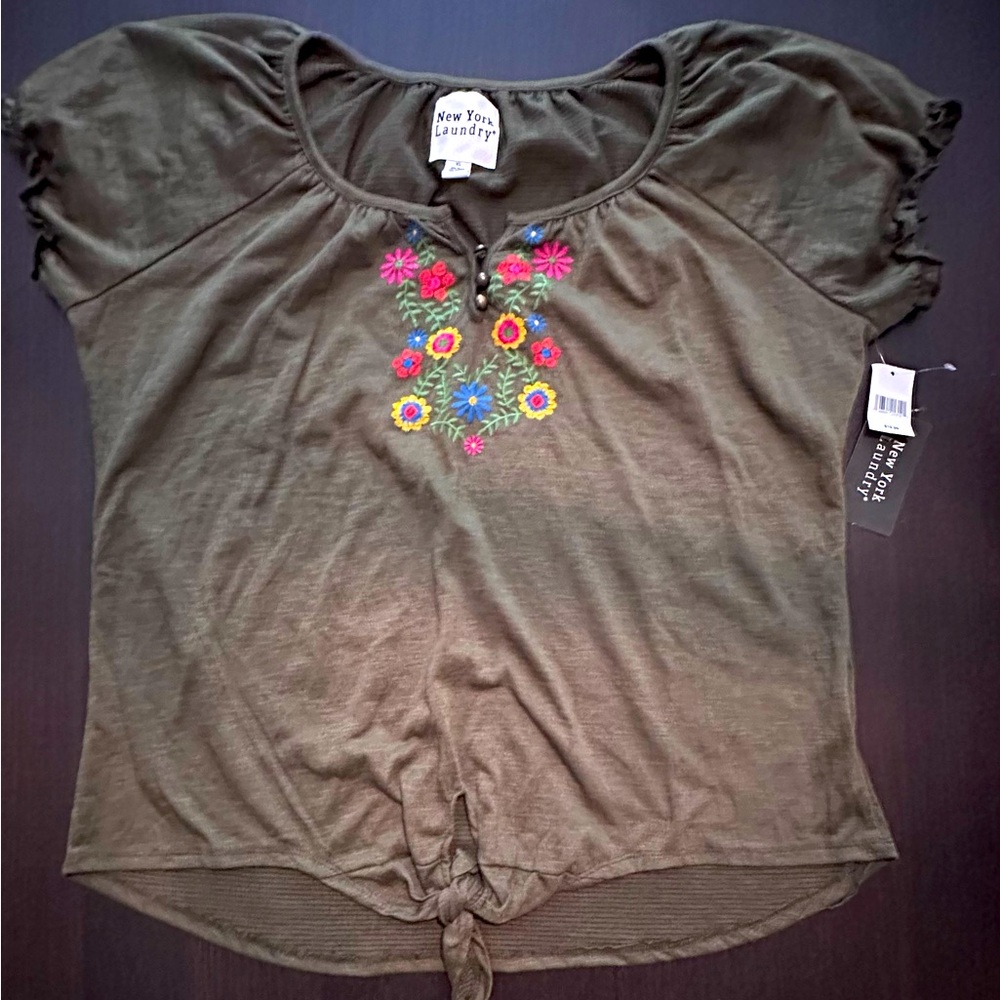 New York Laundry Olive Floral Embroidered Blouse